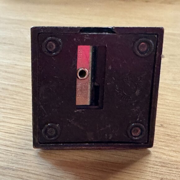 Eiffel Tower Diecast Pencil Sharpener, Antique Bronze Finish - Picture 9 of 12